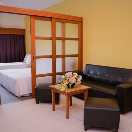 Cempaka Apartment Hotel Kuala Lumpur Exterior foto